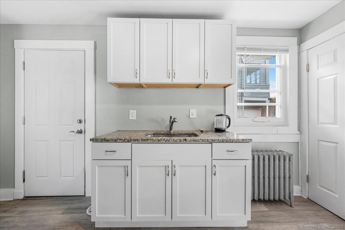 55 Raymond Street New London CT 06320