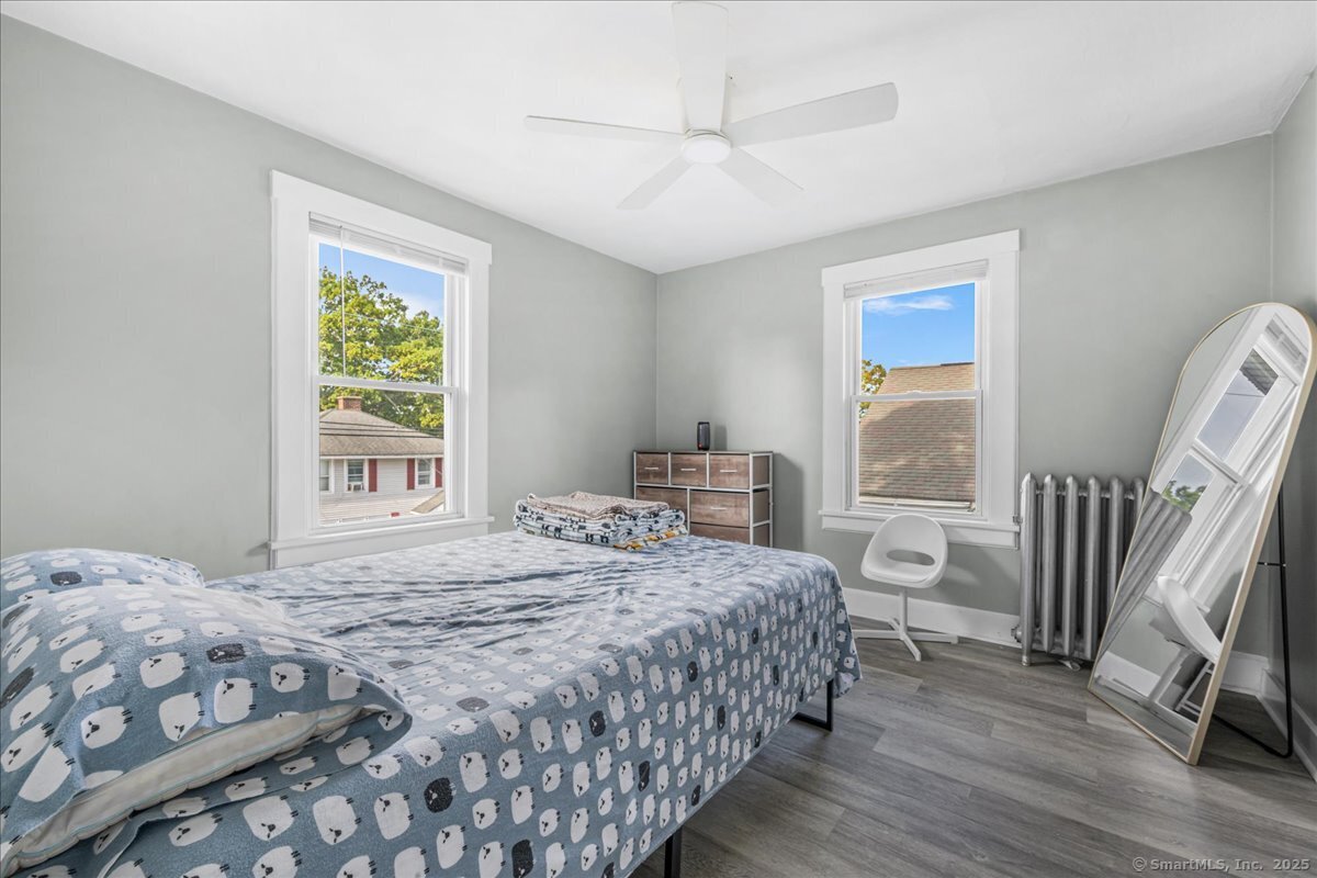 55 Raymond Street New London CT 06320