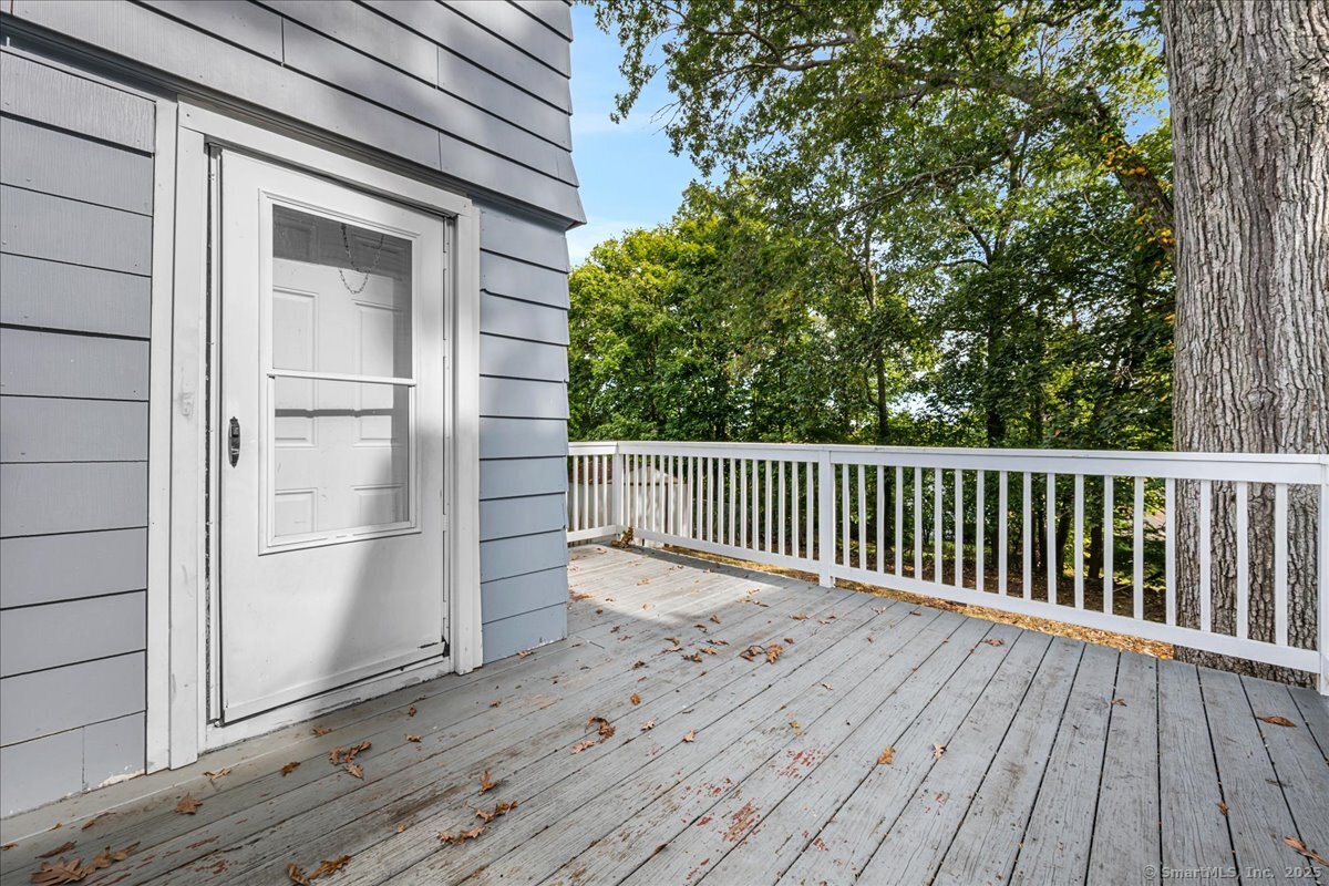 55 Raymond Street New London CT 06320