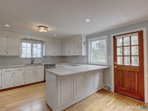 62 Butternut Circle Wethersfield CT 06109