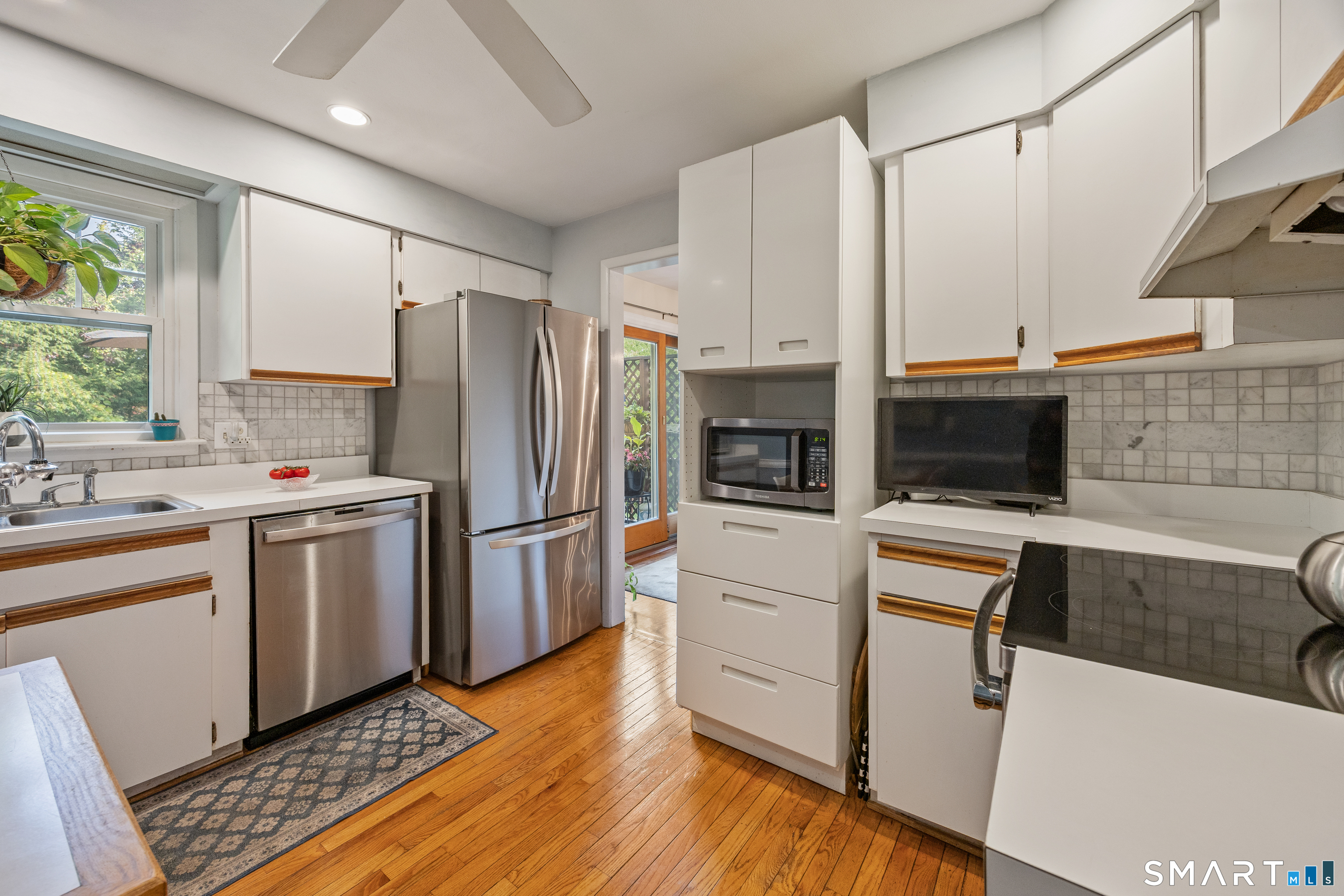980 Notch Road Cheshire CT 06410