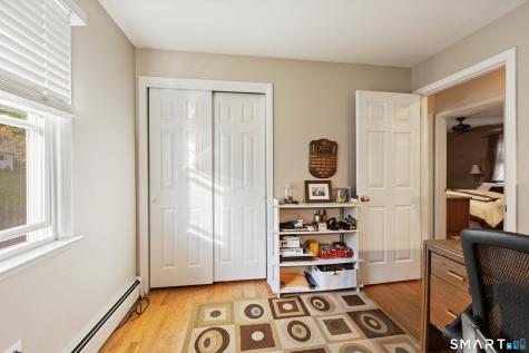 980 Notch Road Cheshire CT 06410
