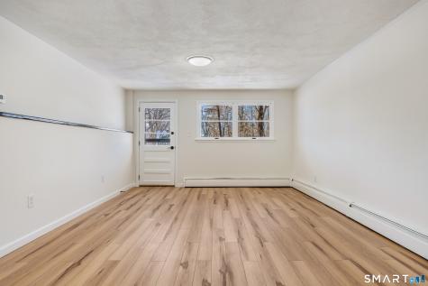 24 Pleasant Hill Road Newtown CT 06470