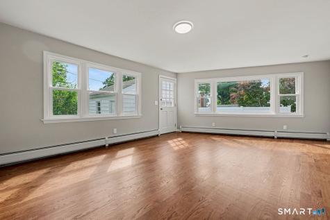 210 Stratfield Place Bridgeport CT 06606