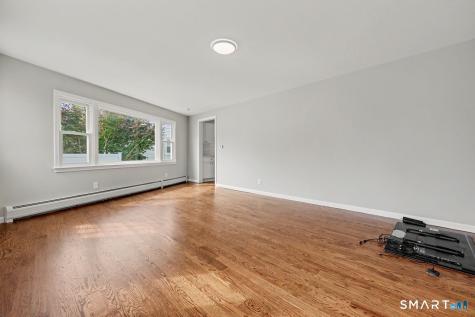 210 Stratfield Place Bridgeport CT 06606