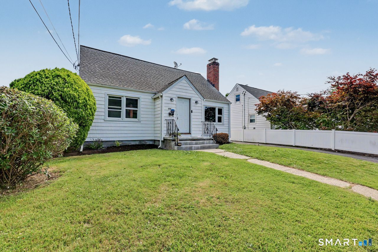 210 Stratfield Place Bridgeport CT 06606