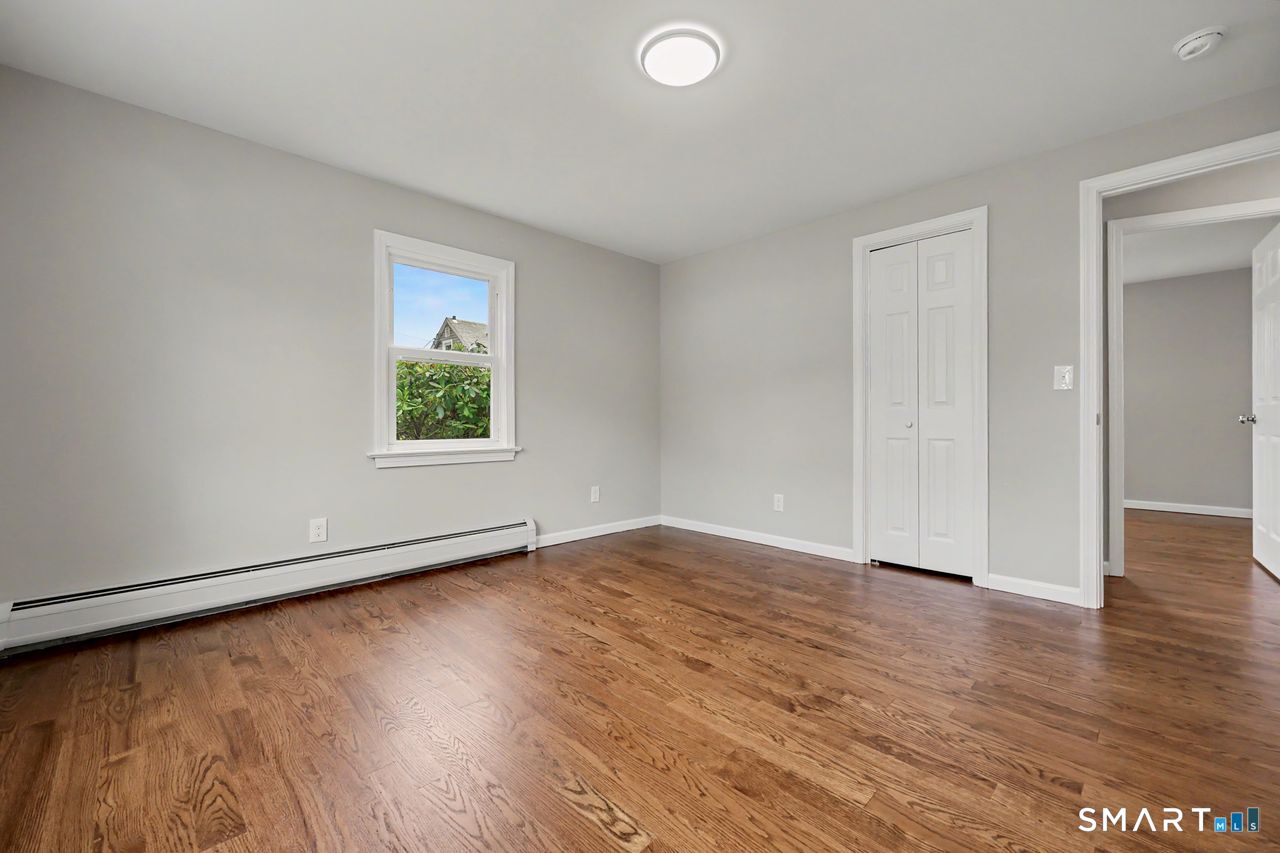 210 Stratfield Place Bridgeport CT 06606