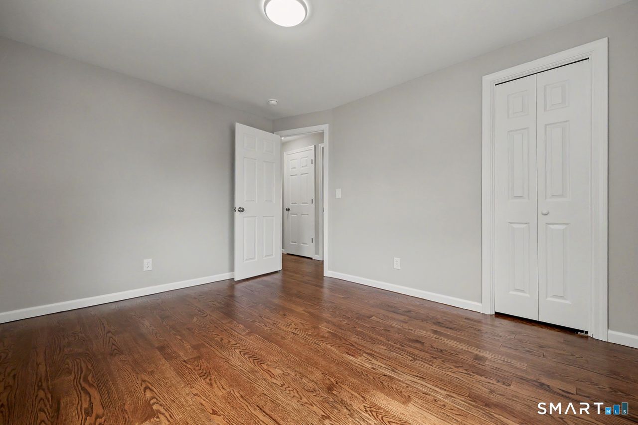 210 Stratfield Place Bridgeport CT 06606