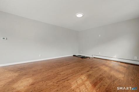 210 Stratfield Place Bridgeport CT 06606