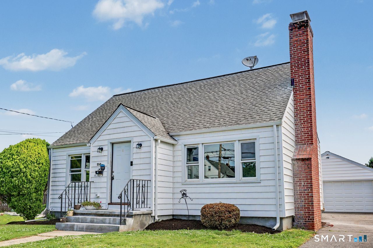 210 Stratfield Place Bridgeport CT 06606