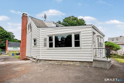 210 Stratfield Place Bridgeport CT 06606