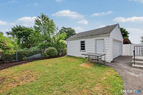 210 Stratfield Place Bridgeport CT 06606