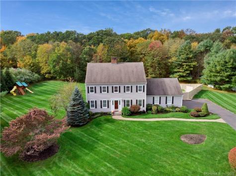 25 Conifer Drive Hamden CT 06518