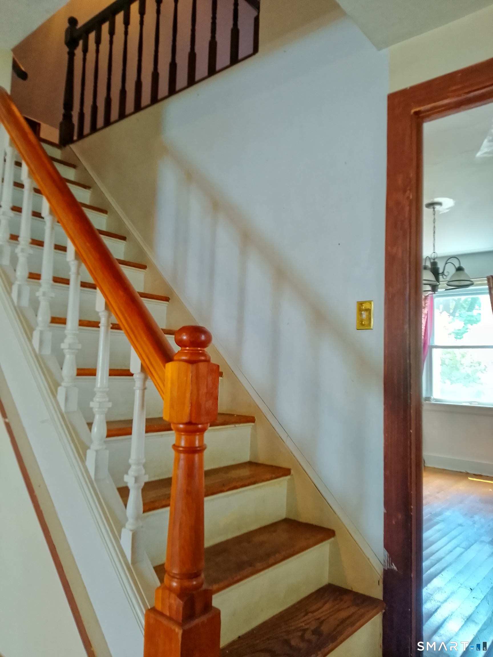 39 Wadsworth Street East Hartford CT 06118