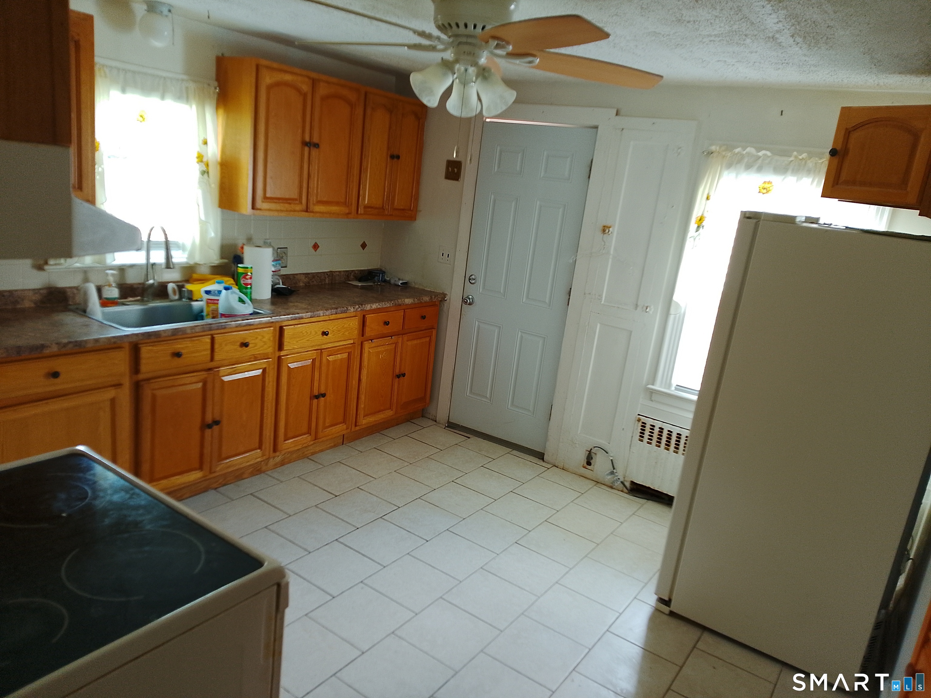 39 Wadsworth Street East Hartford CT 06118