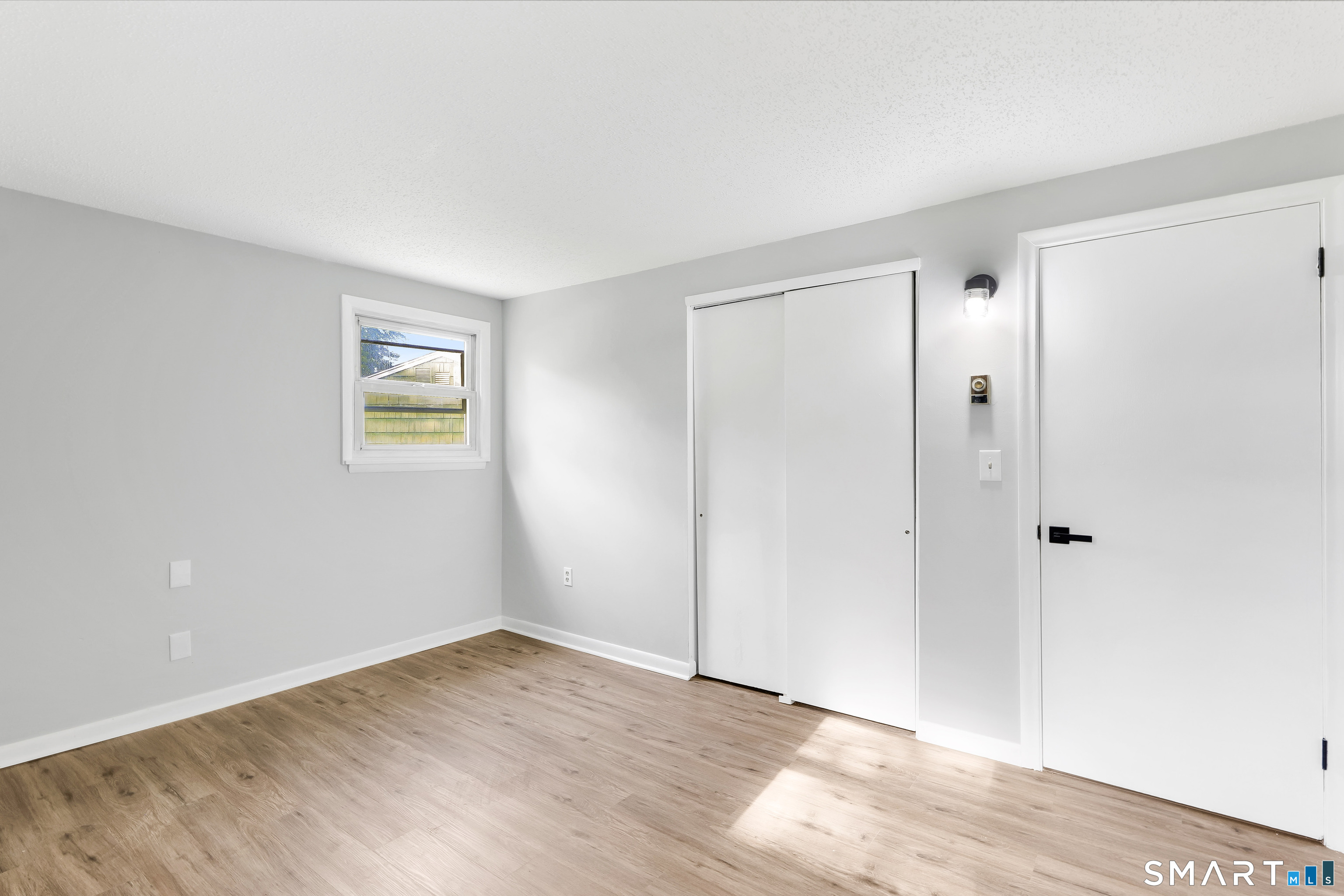28 Diana Drive Bloomfield CT 06002