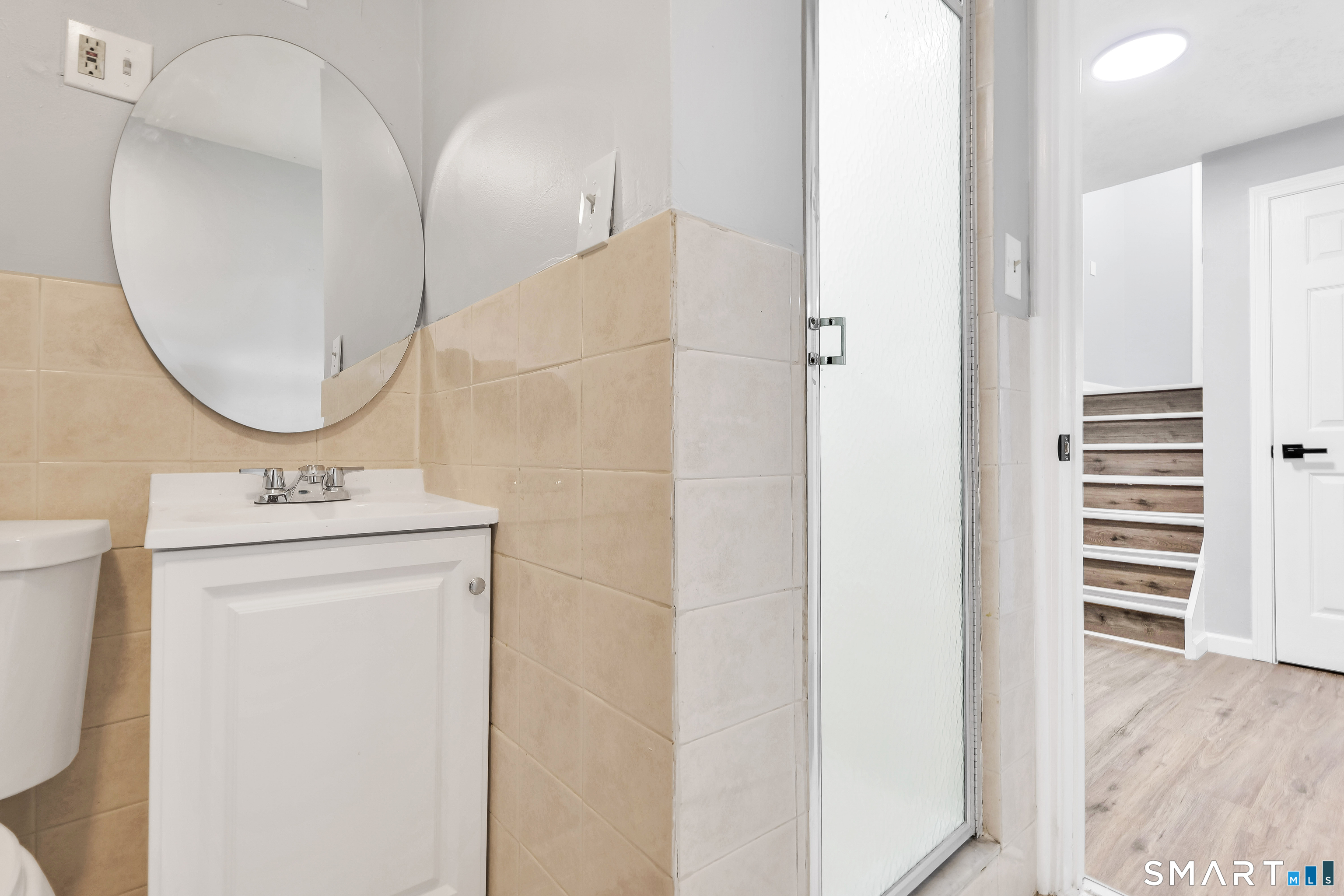 28 Diana Drive Bloomfield CT 06002