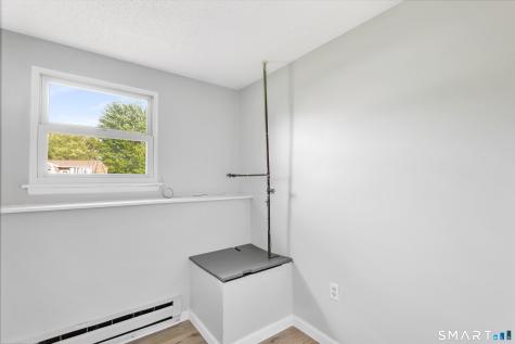 28 Diana Drive Bloomfield CT 06002