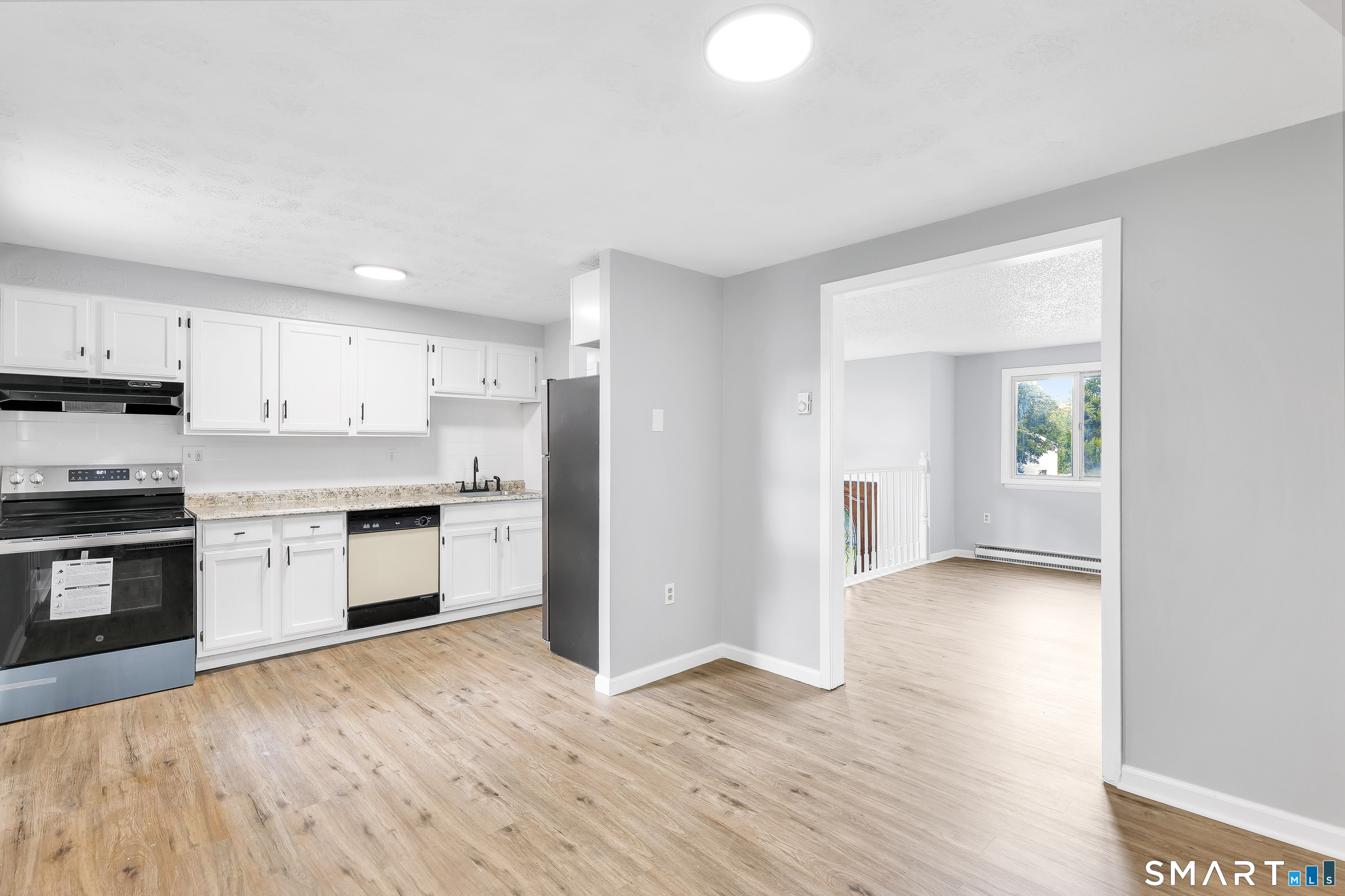 28 Diana Drive Bloomfield CT 06002