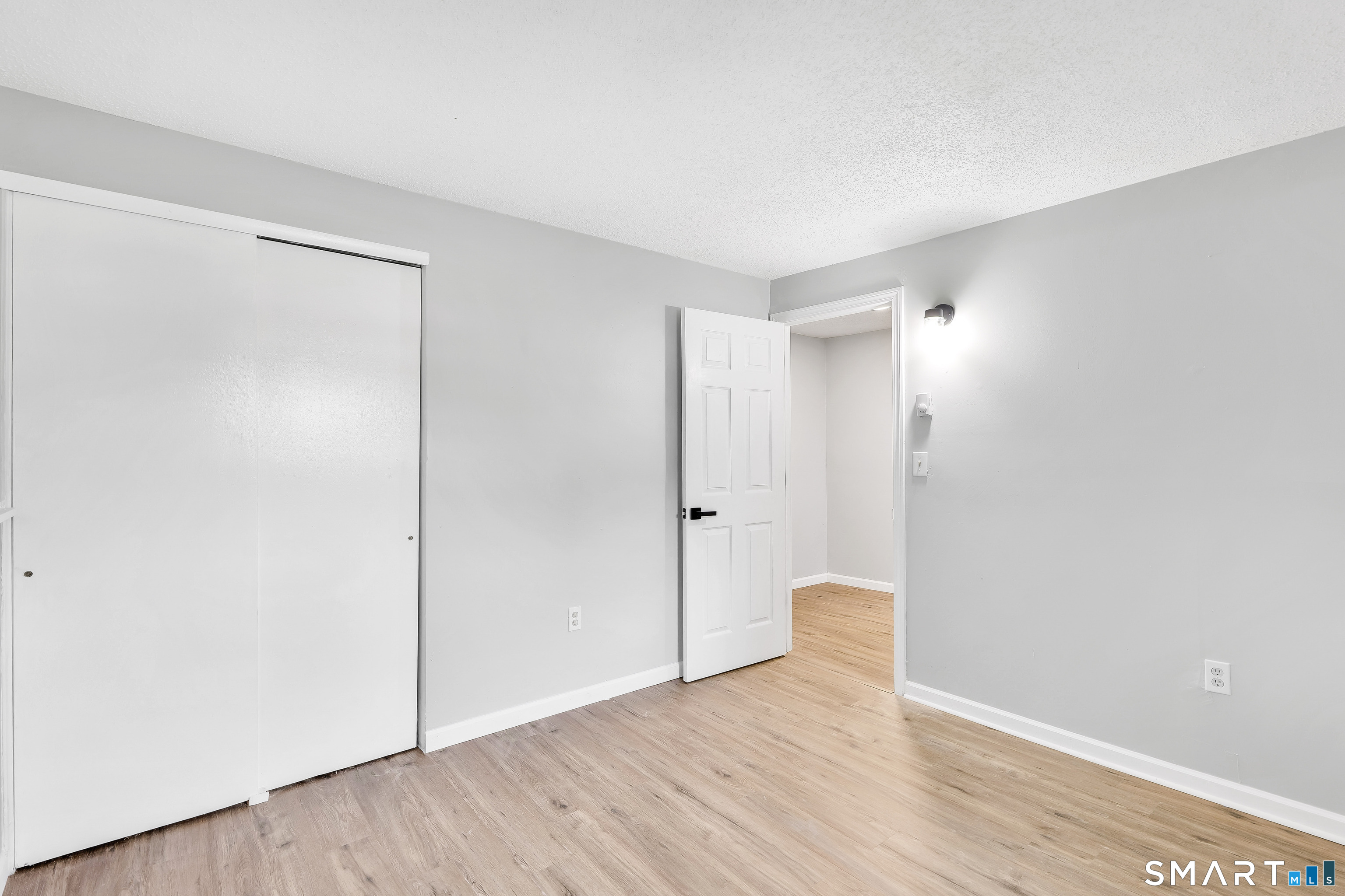 28 Diana Drive Bloomfield CT 06002