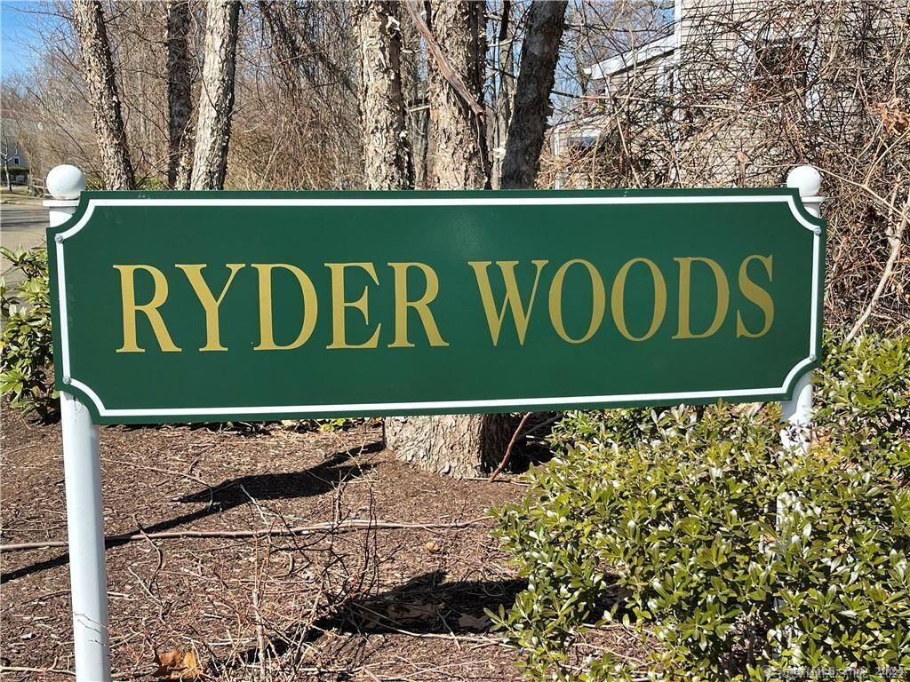 2 Harmony Lane Milford CT 06460