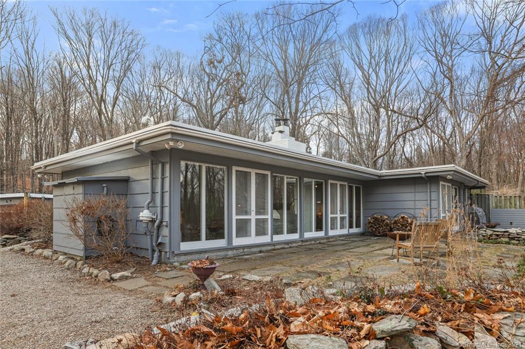 6 Old Dimon Road Redding CT 06896