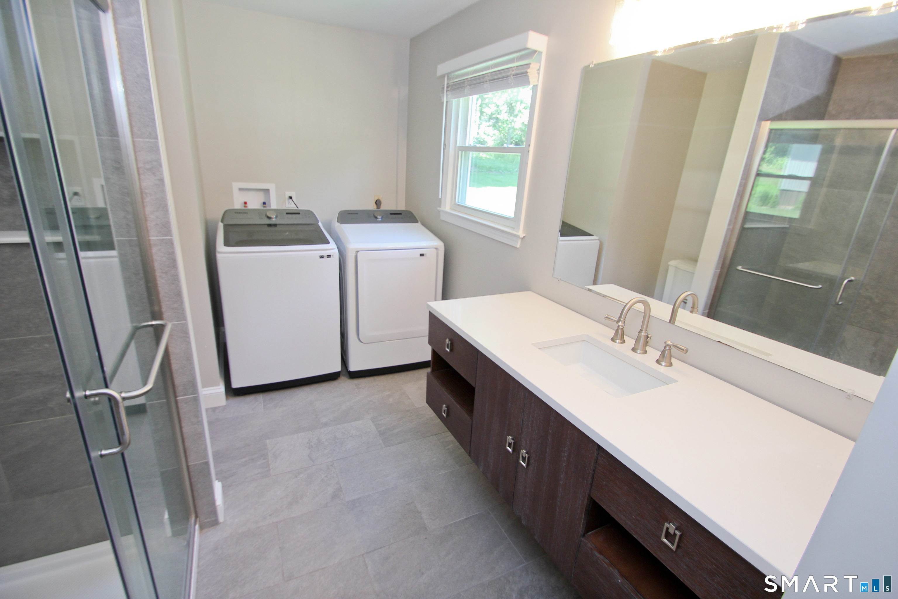 5-R Broad Hill Road Granby CT 06090