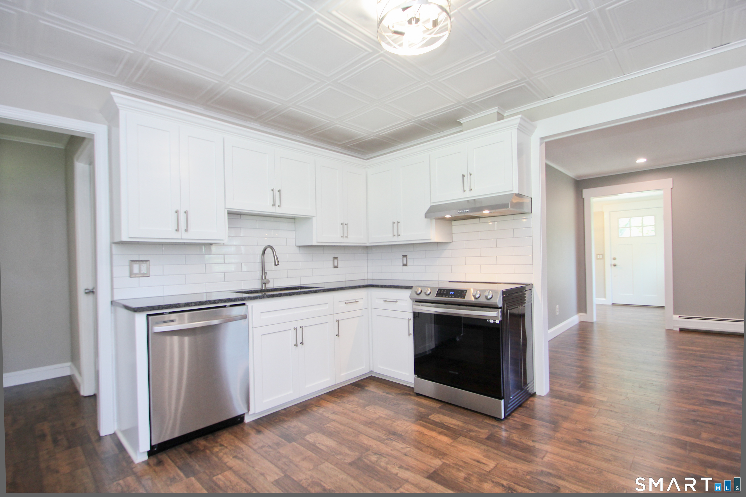 5-R Broad Hill Road Granby CT 06090