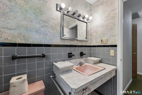 29 Collier Circle Hamden CT 06518