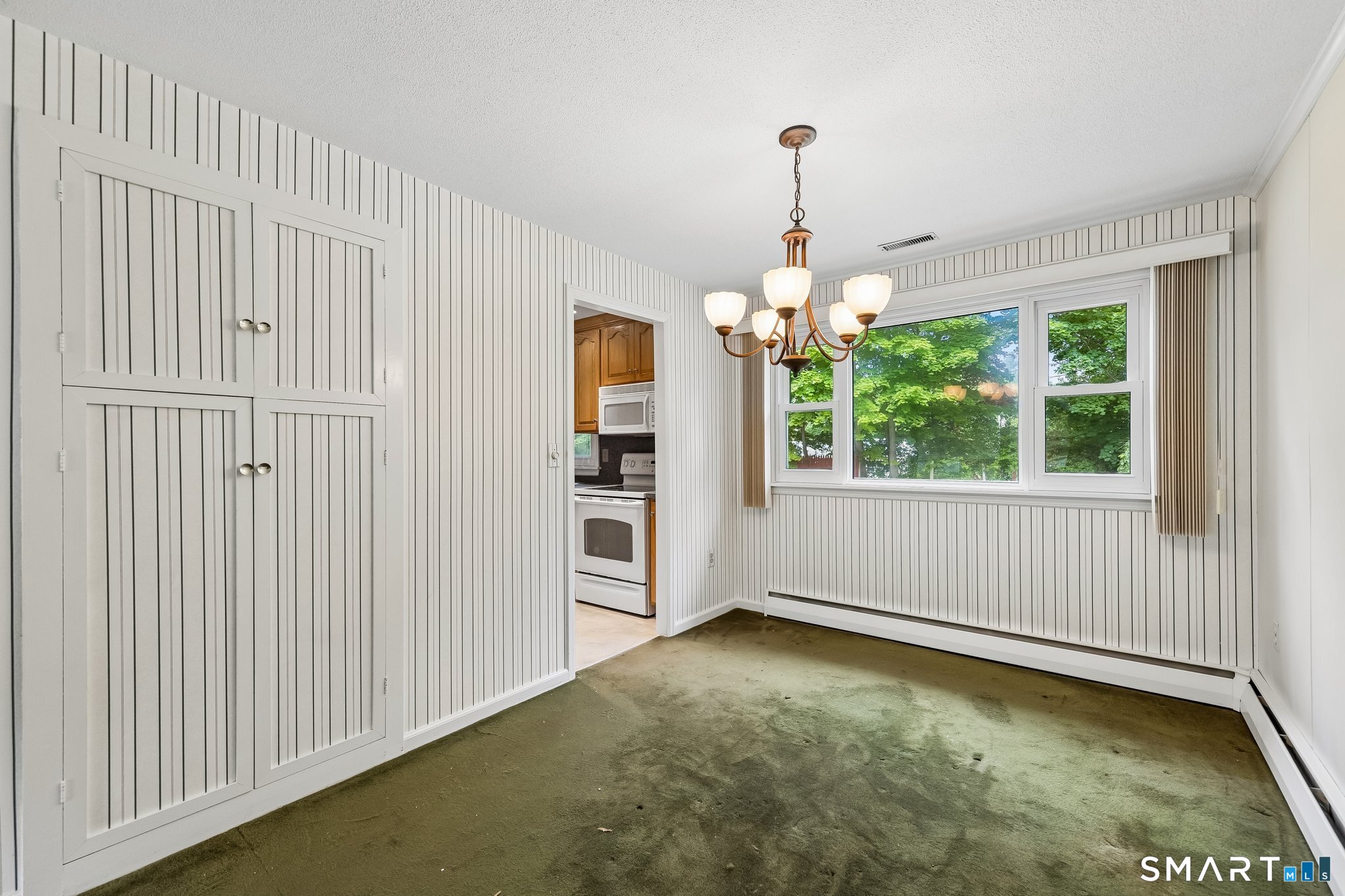 29 Collier Circle Hamden CT 06518