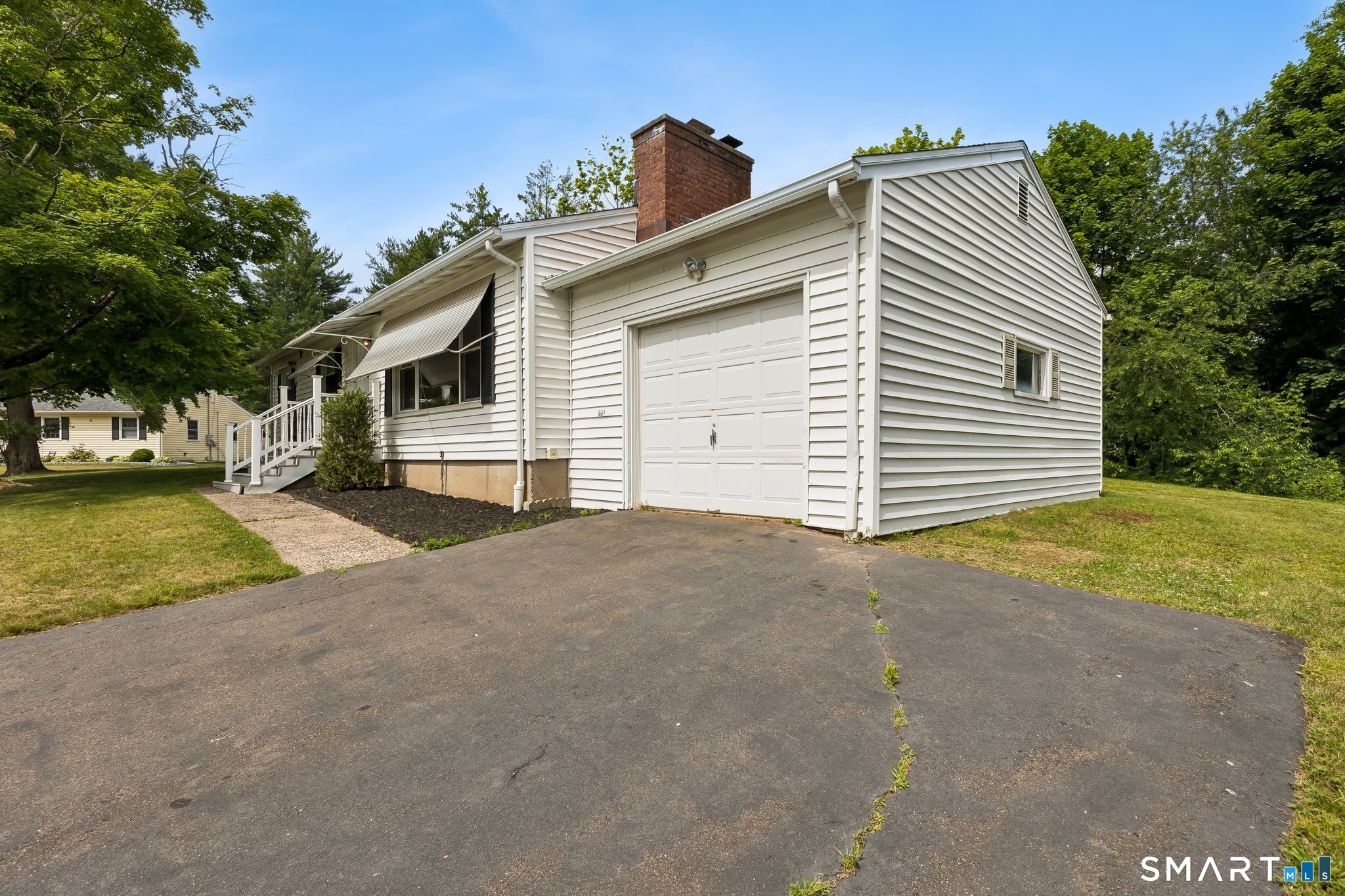 29 Collier Circle Hamden CT 06518