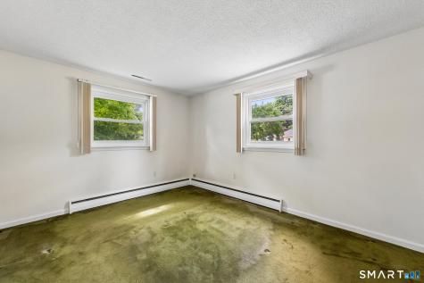 29 Collier Circle Hamden CT 06518