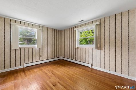 29 Collier Circle Hamden CT 06518