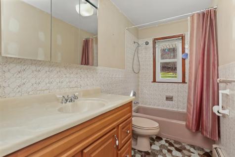 5 Woodland Hills Terrace Brookfield CT 06804