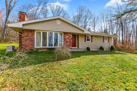 5 Woodland Hills Terrace Brookfield CT 06804