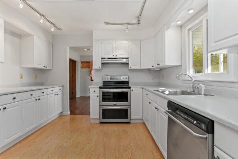 5 Woodland Hills Terrace Brookfield CT 06804