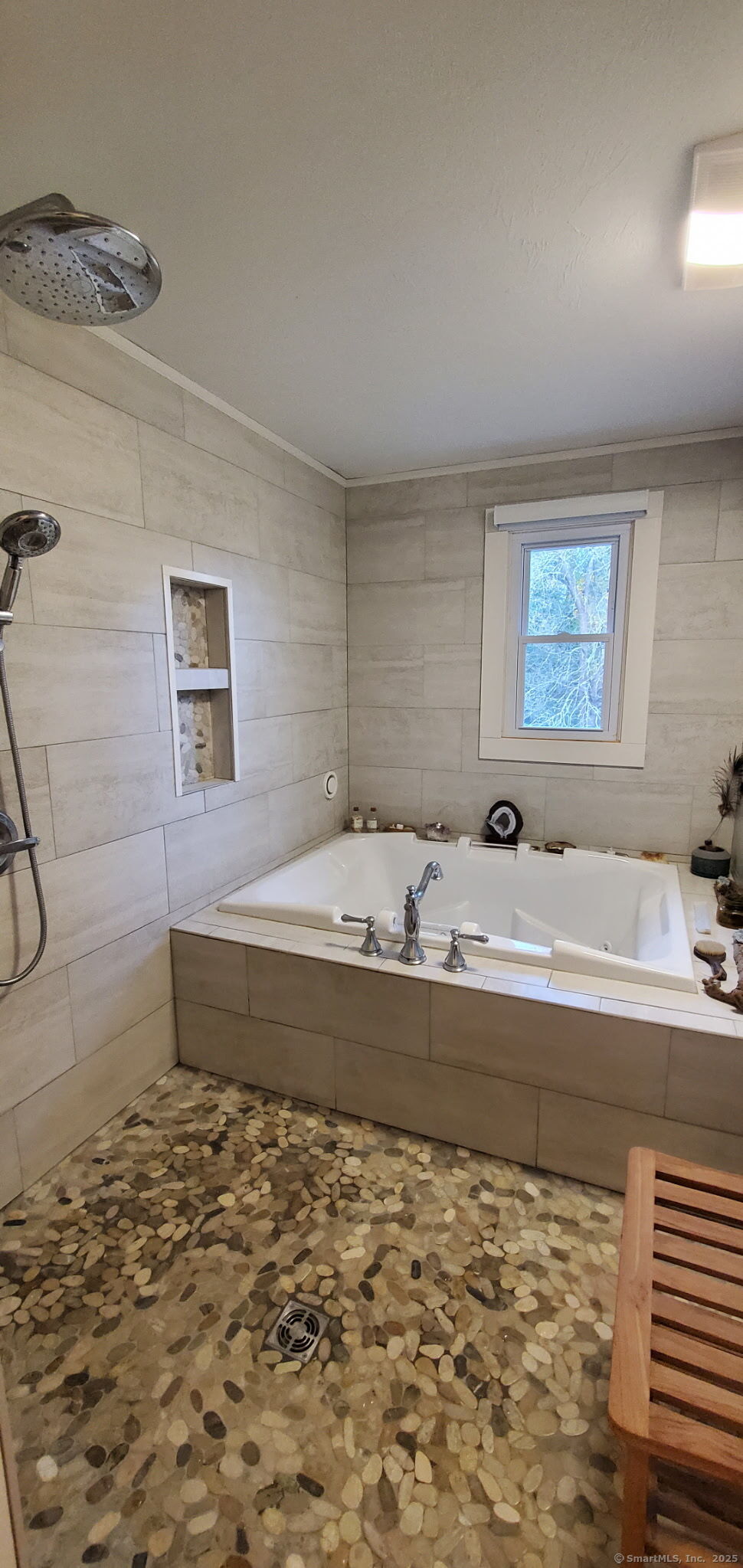 93 Jericho Road Pomfret CT 06259