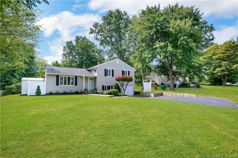 109 Farist Road Fairfield CT 06825