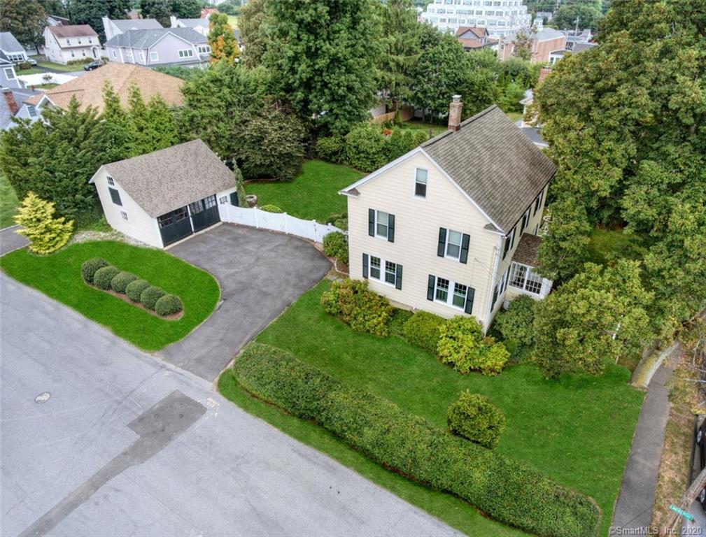 90 South Pine Creek Road Fairfield CT 06824