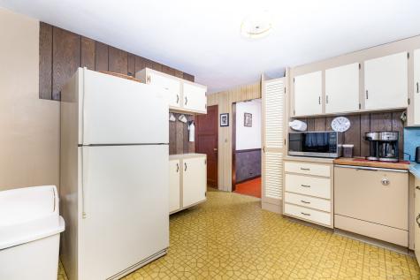 47 Francis Drive Newington CT 06111