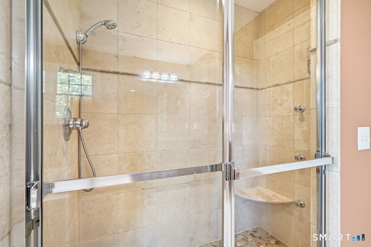 154 North Street Milford CT 06460