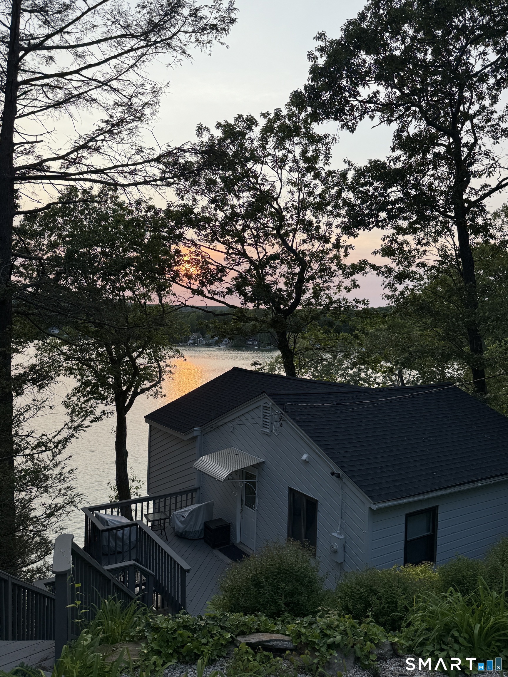 13 Wangonk Trail East Hampton CT 06424