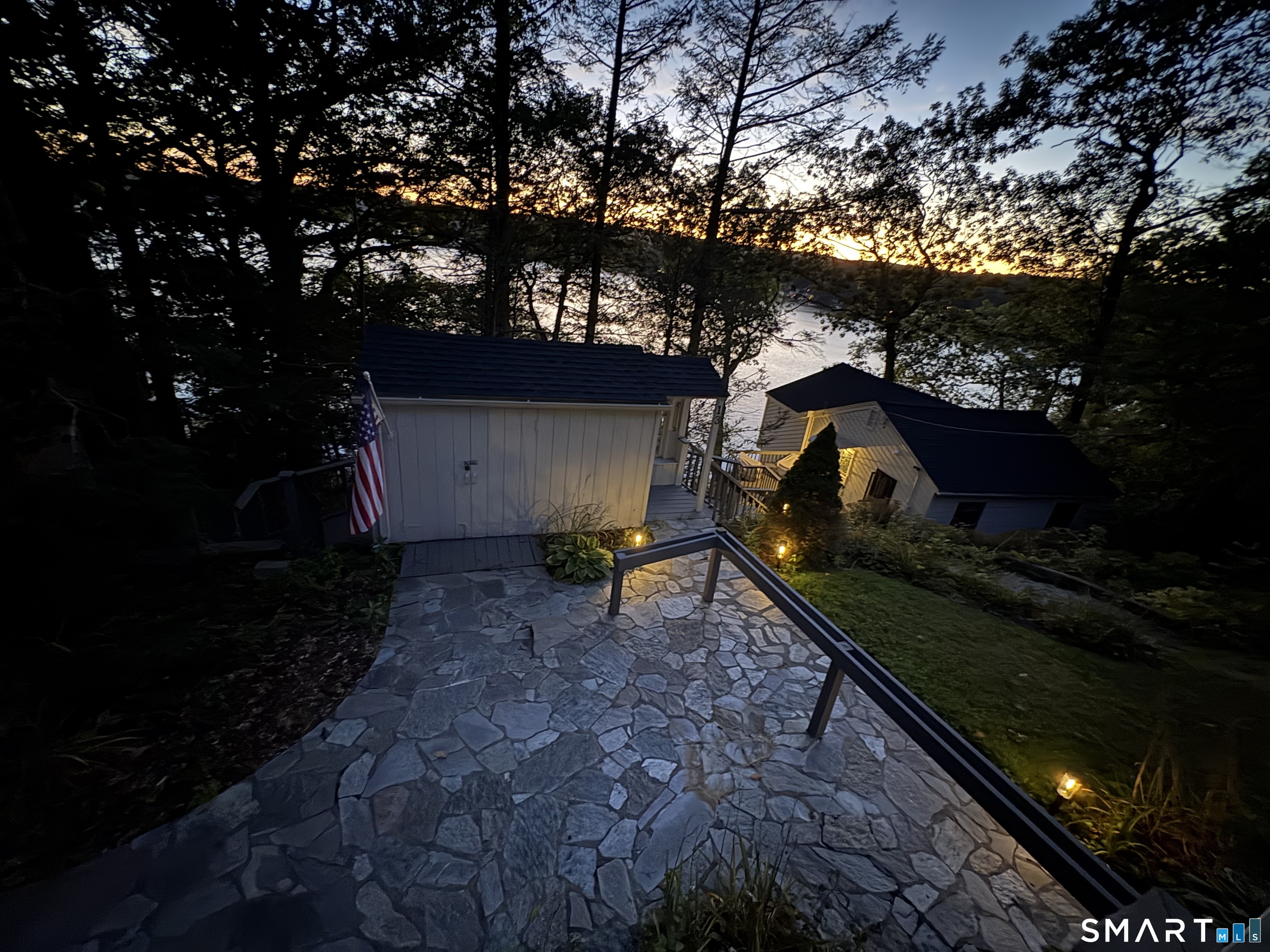13 Wangonk Trail East Hampton CT 06424