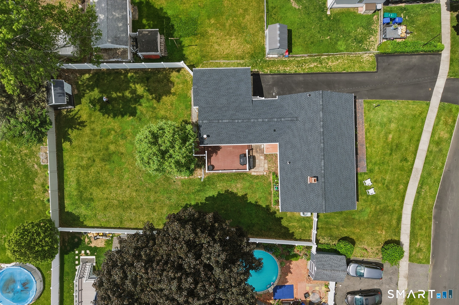 35 Birchwood Square Stratford CT 06614