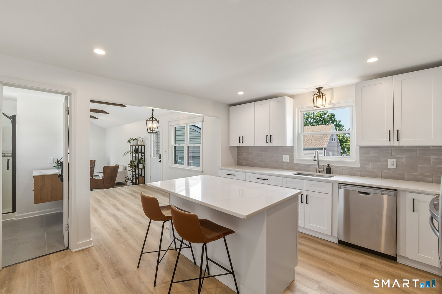 35 Birchwood Square Stratford CT 06614