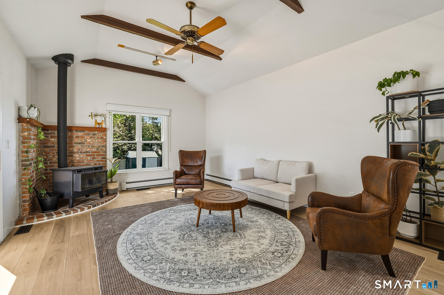 35 Birchwood Square Stratford CT 06614