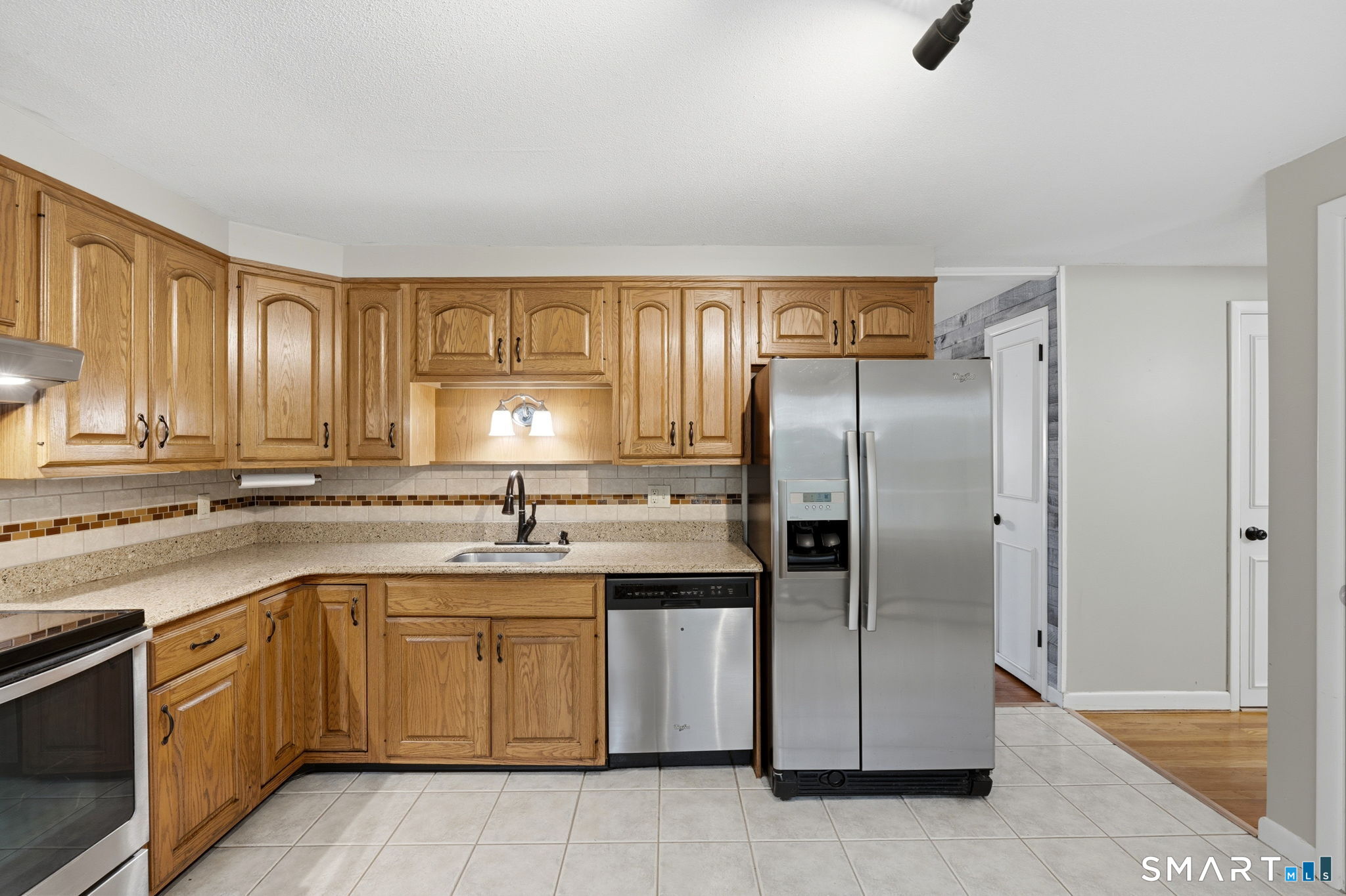 44 Old Colony Road North Stonington CT 06359
