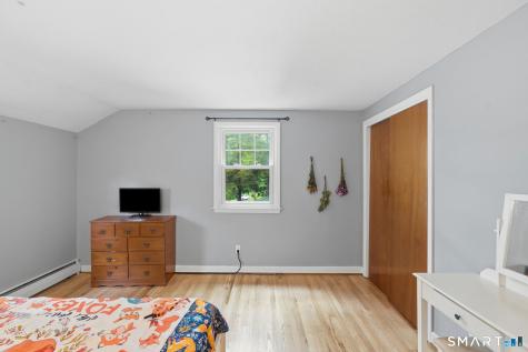 44 Old Colony Road North Stonington CT 06359