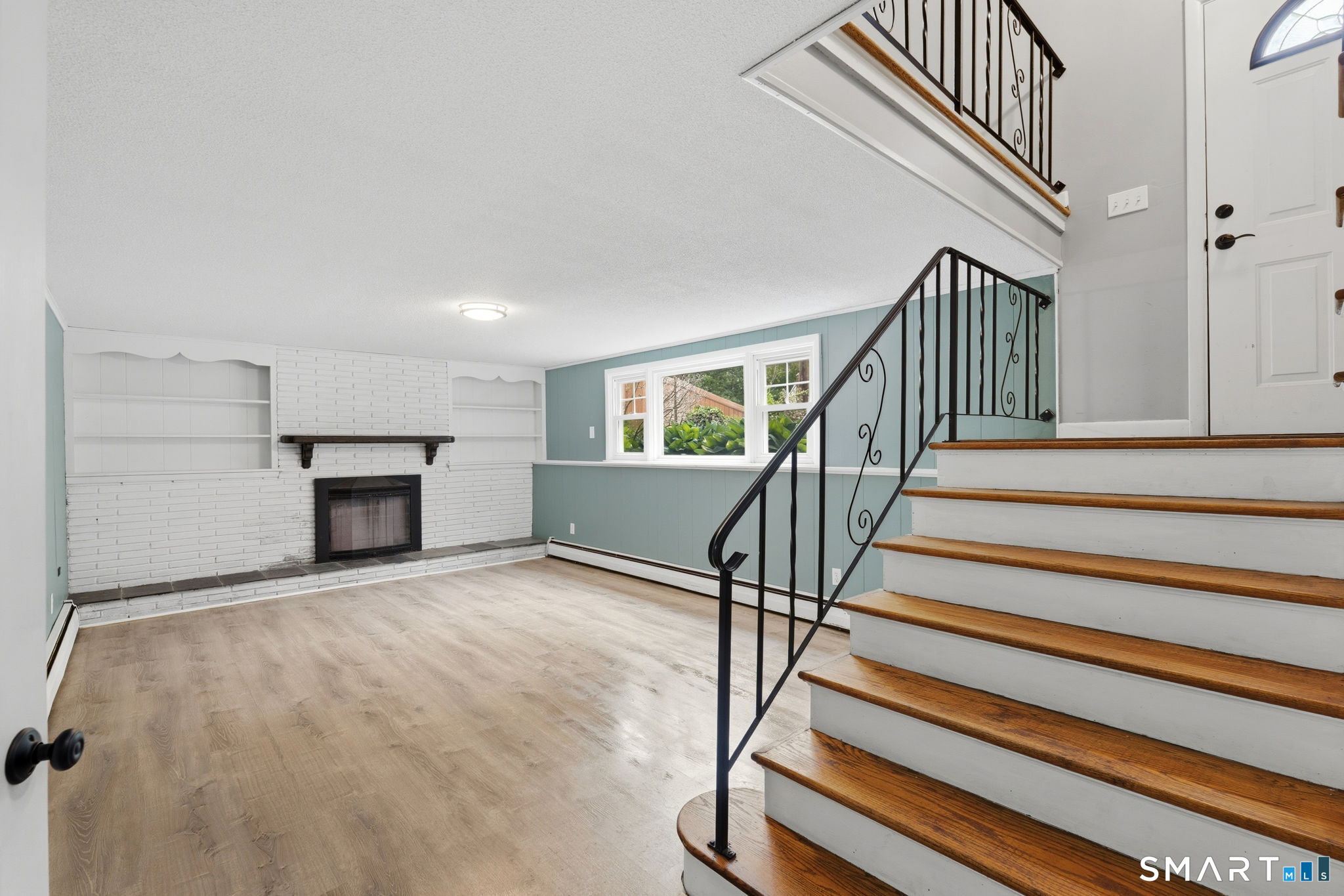 44 Old Colony Road North Stonington CT 06359