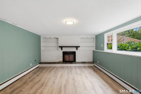 44 Old Colony Road North Stonington CT 06359